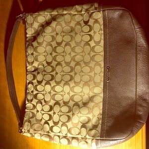 Large Hobo shoulder Bag by Coach